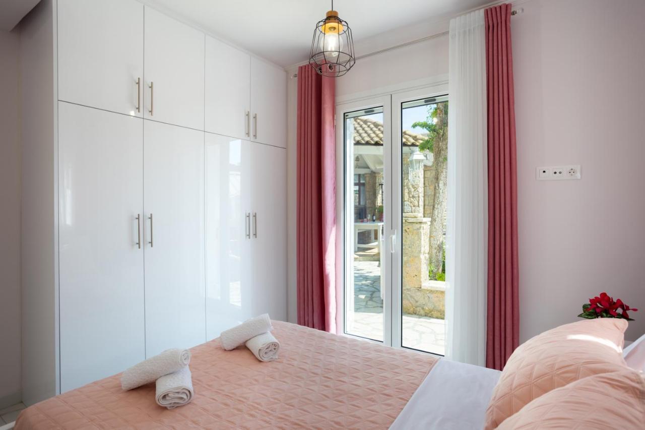 Nina'S Luxury Apartments Viros Exterior photo