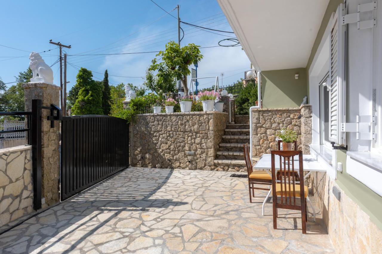 Nina'S Luxury Apartments Viros Exterior photo